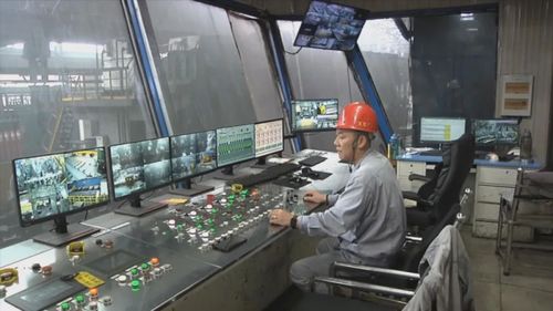 奮進(jìn)強(qiáng)國路 闊步新征程丨我市工業(yè)企業(yè)創(chuàng)新發(fā)展 傳統(tǒng)與新興產(chǎn)業(yè)共促經(jīng)濟(jì)增長